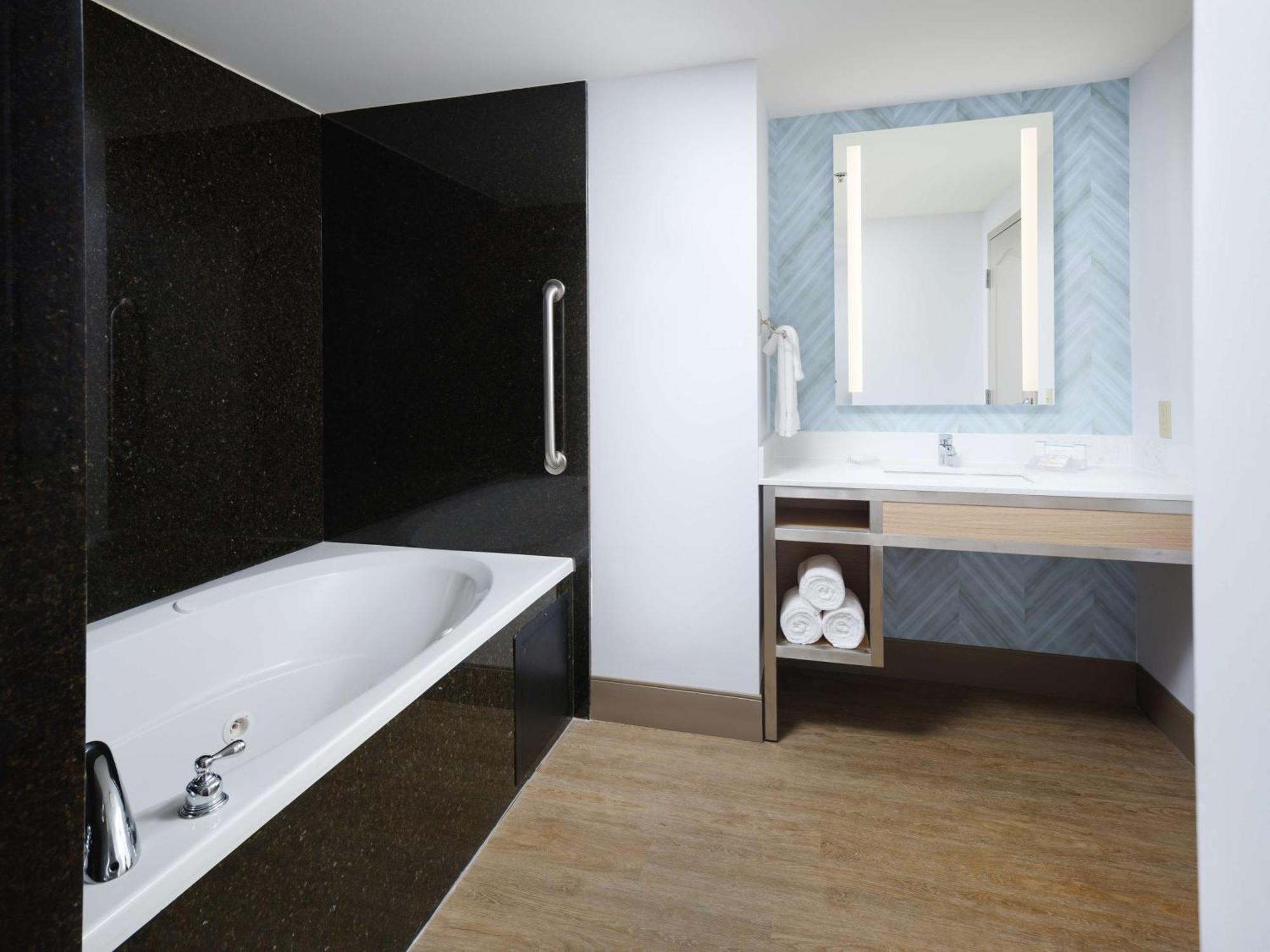 Hilton Garden Inn Atlanta Nw/Kennesaw-Town Center Екстериор снимка